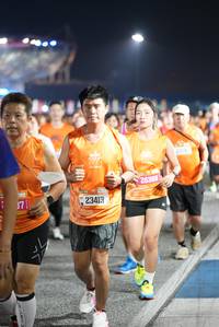BIB: 1801, 23413, 26388
                            <button type="button" onclick="openModal(19607610)" class="btn btn-primary btn-sm float-right btn-popup" data-toggle="modal" data-target=".modal-high-quality">
                        <i class="fas fa-shopping-cart"></i> Add to Cart
                    </button>
                                            <button type="button" onclick="isThisMe(19607610, true)" class="btn btn-success btn-sm float-right btn-popup btn-isme hidden" data-toggle="tooltip" data-placement="bottom" title="นี่คือรูปของคุณใช่ไหม คลิกที่นี่เพื่อเอาเข้าอัลบั้ม">
                        <i class="fas fa-plus"></i> Add to album
                    </button>
                    <button type="button" onclick="isThisMe(19607610, false)" class="btn btn-warning btn-sm float-right btn-popup btn-isnotme hidden">
                        <i class="fas fa-ban"></i> Remove from album
                    </button>